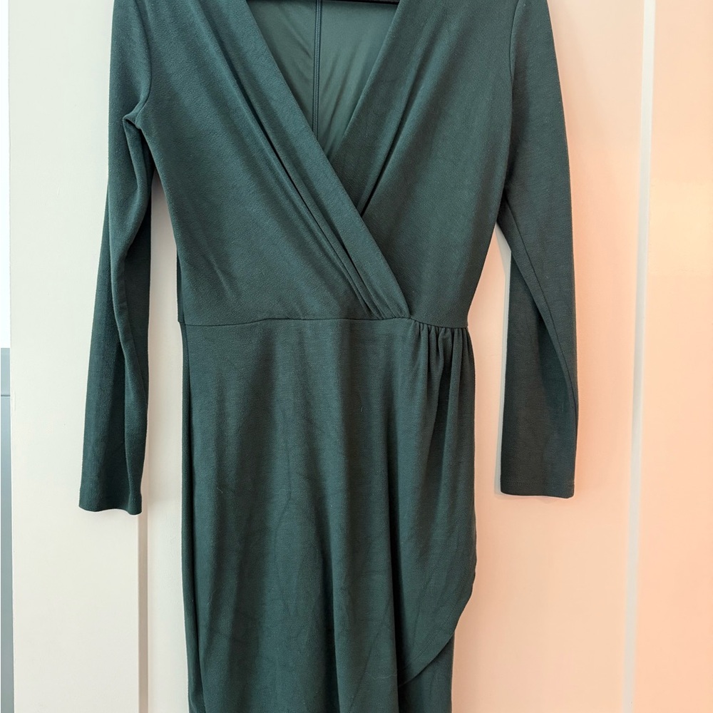 LOFT Green Long Sleeve V-Neck Sheath Dress